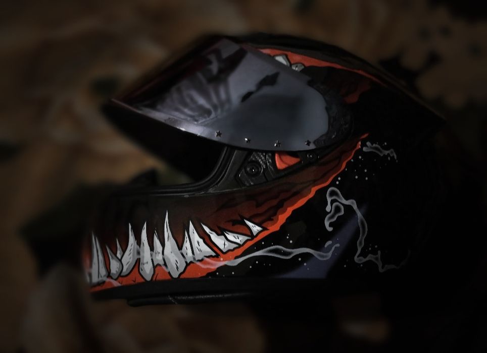 Шлем интеграл "MARVEL VENOM"