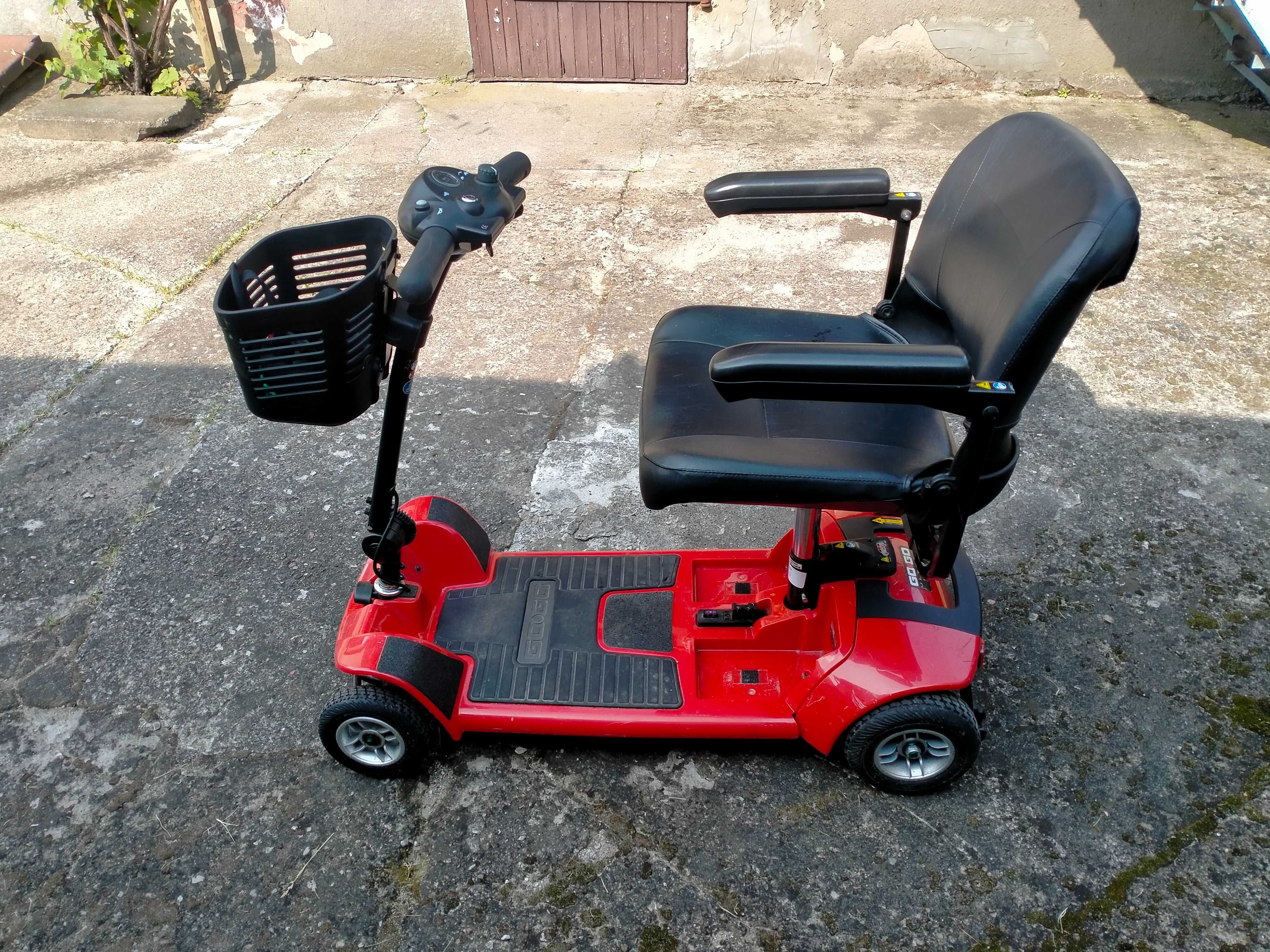 Sprzedam wózek inwalidzki elektryczny Cena 2300.0 Do negocjacji.