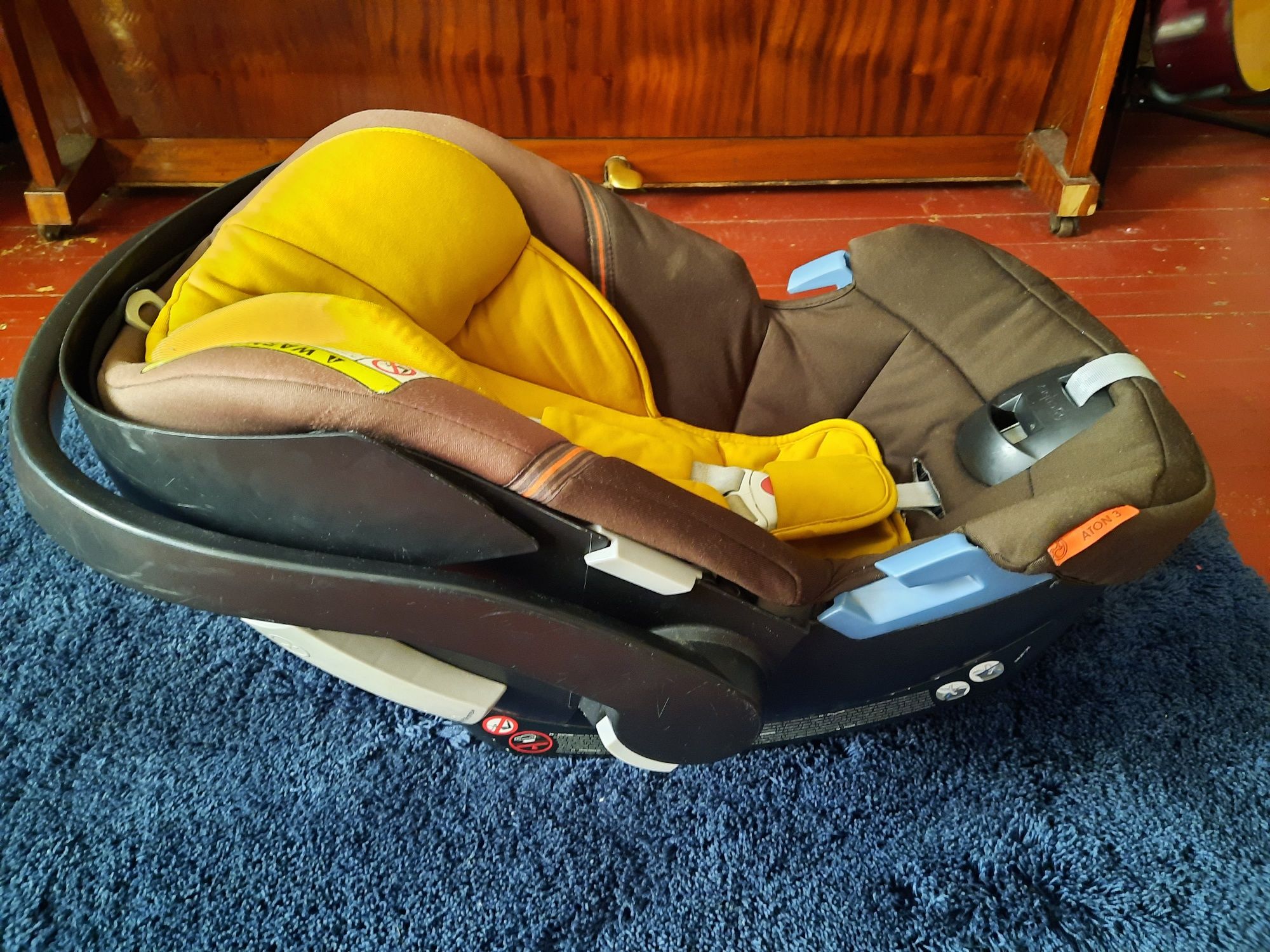 Автокрісло Cybex Aton