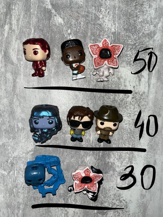 Фігурки  Дивні Дива Кіндер