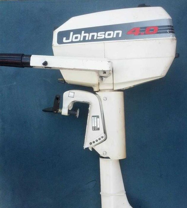 Лодочный мотор Johnson 4