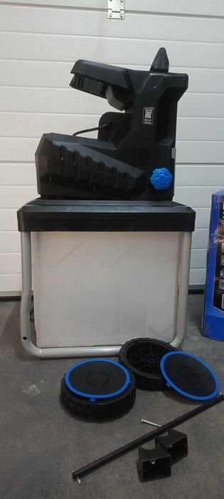 Rębak - rozdrabniacz do gałęzi macallister MQS2800-3