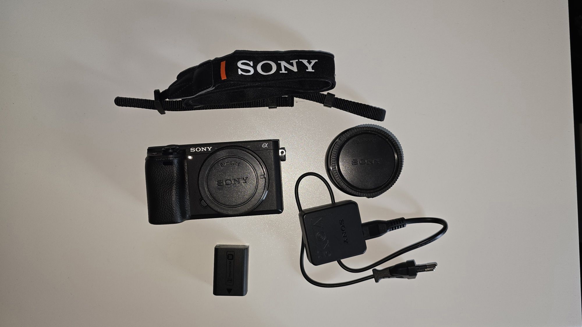 Sony Alpha a6300 obiektyw 16-50 filtr cpl
