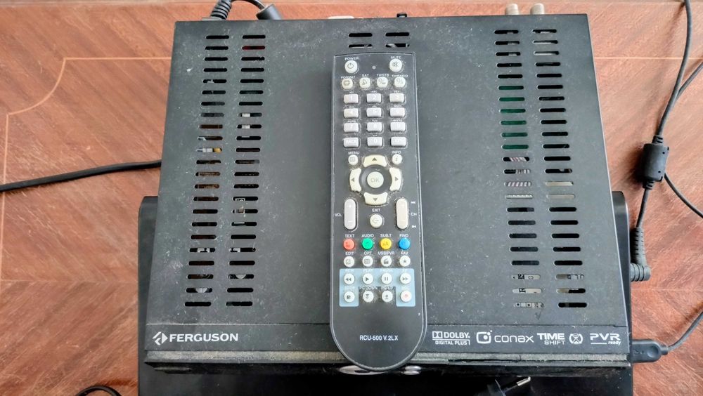 Receptor Satelite Combo Ferguson Ariva TS100