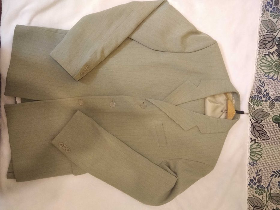 Чоловічий класичний костюм двійка