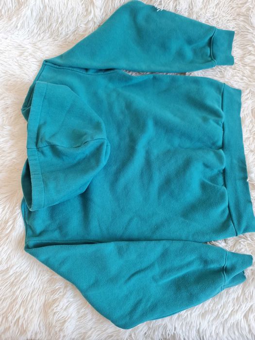 Dres dla dziewczynki na 152 cm.