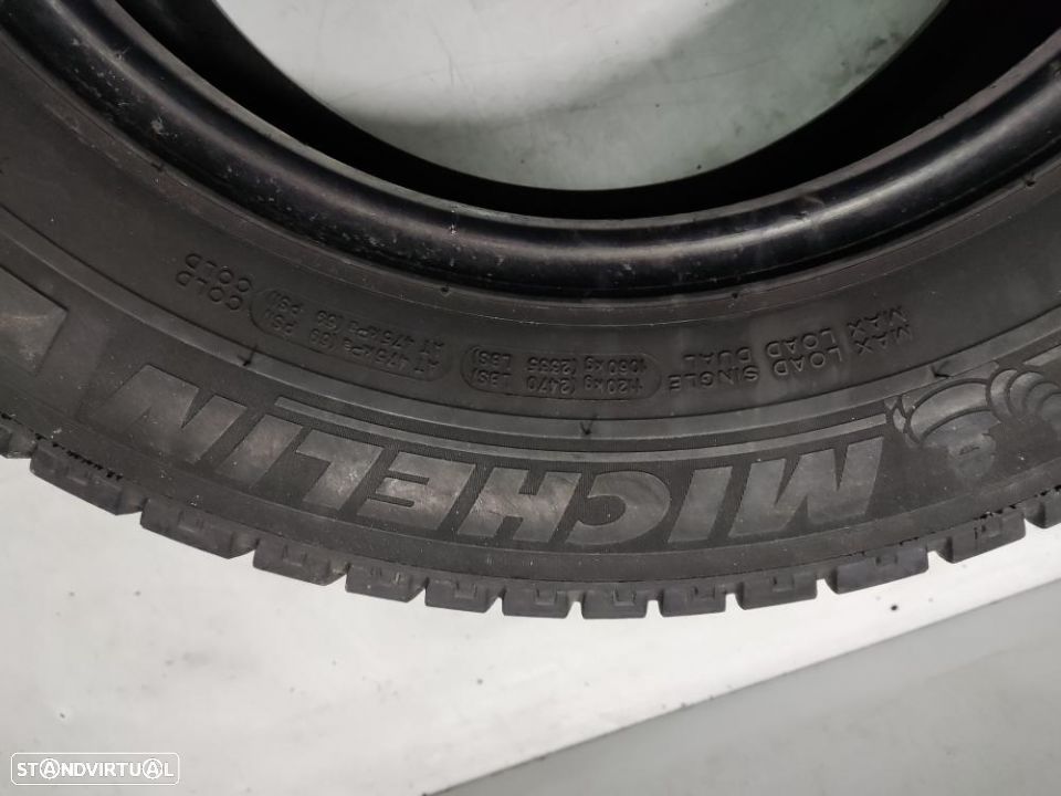 2 pneus semi novos 225-65r16c michelin - oferta dos portes