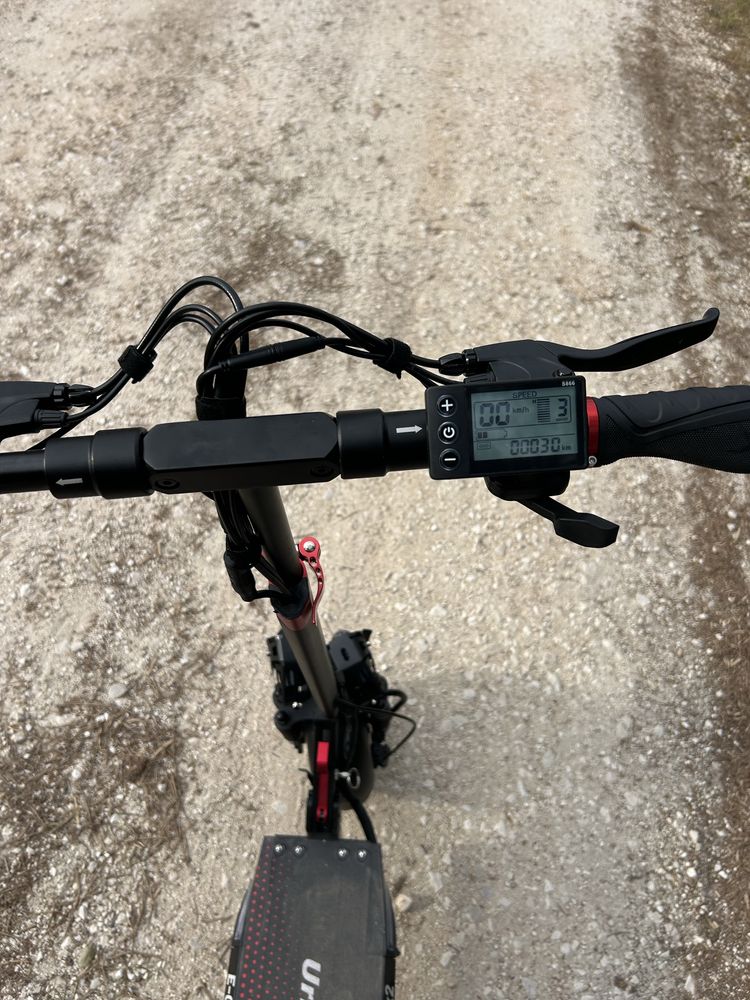 Trotinete eletrica Urbanglide e-cross max 2x2