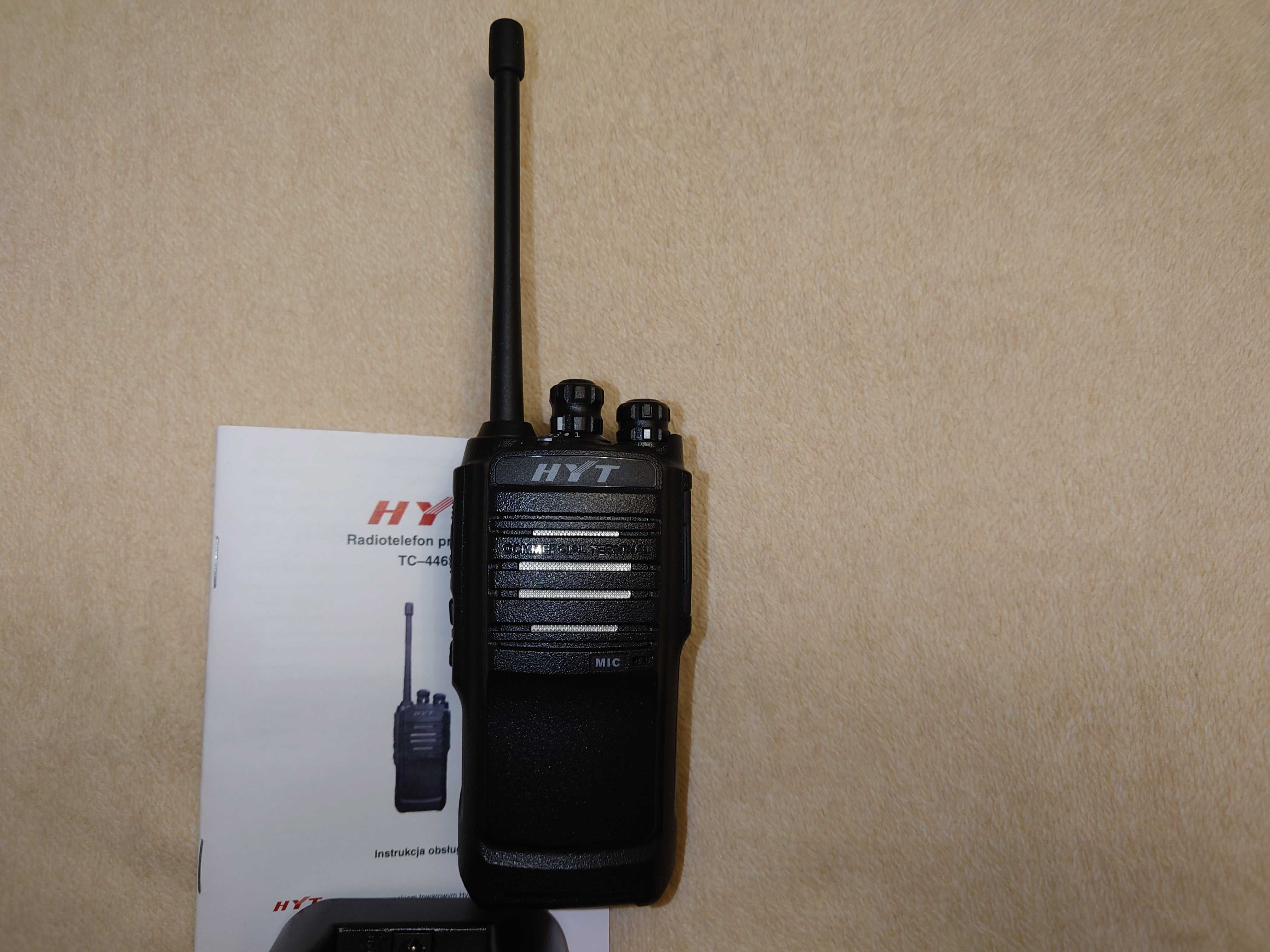 Radiotelefon PMR HYT TC-446S + oprogramowanie i kabel (oryginalne)
