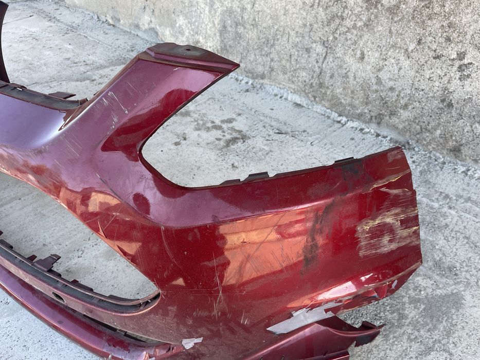 Продам бампер FORD C-max titanium