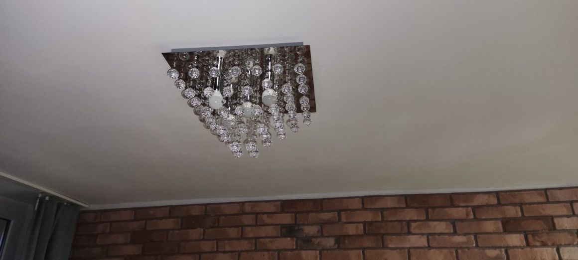 Lampa wisząca żyrandol z imitacji krysztalow