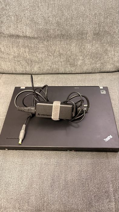 Lenovo ThinkPad R400