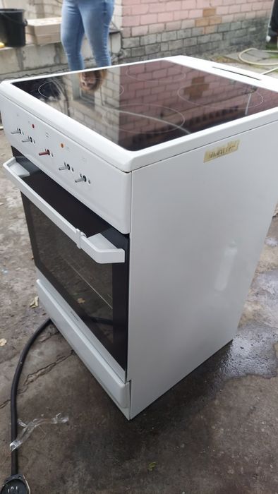 электрическая плита fccw54000