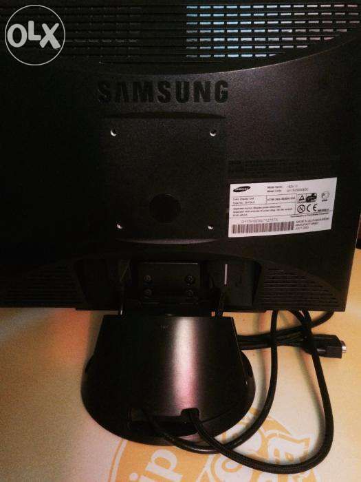 Monitor Samsung SyncMaster 152v