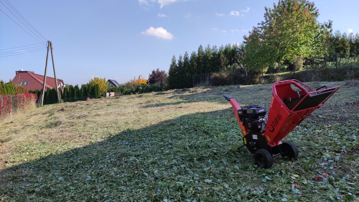 Koszenie trawy i karczowanie działek i przycinanie drzew i odśnieżanie