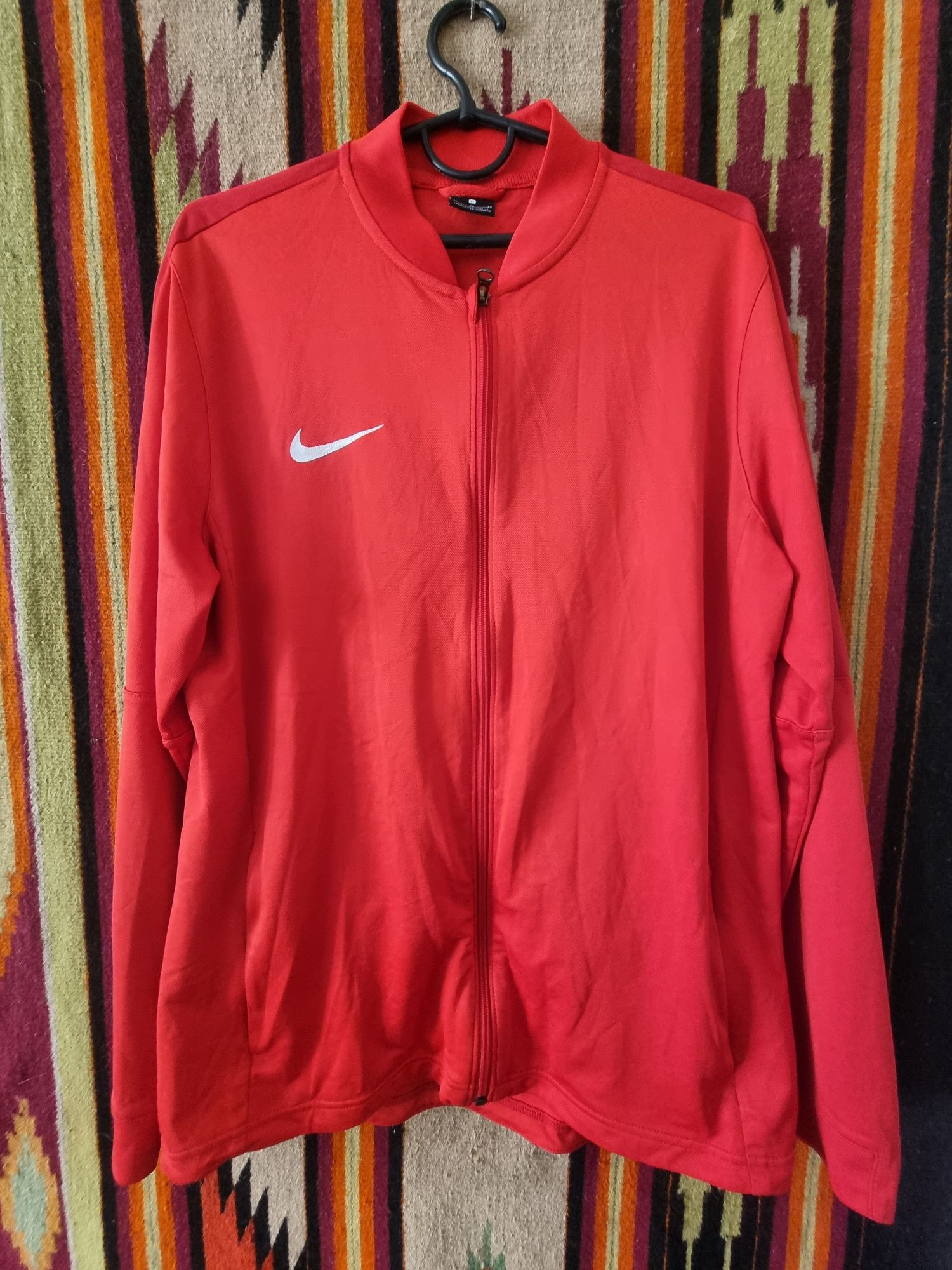 Nike Dri Fit /red/ size XL