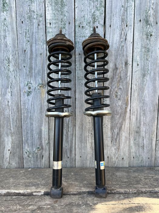 Продам амортизаторы задние фольцваген венто