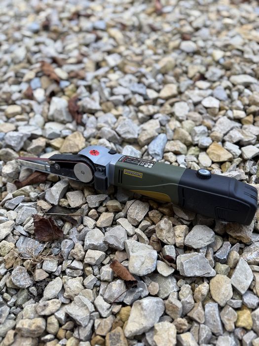 Proxxon - nowa szlifierka taśmowa + papier