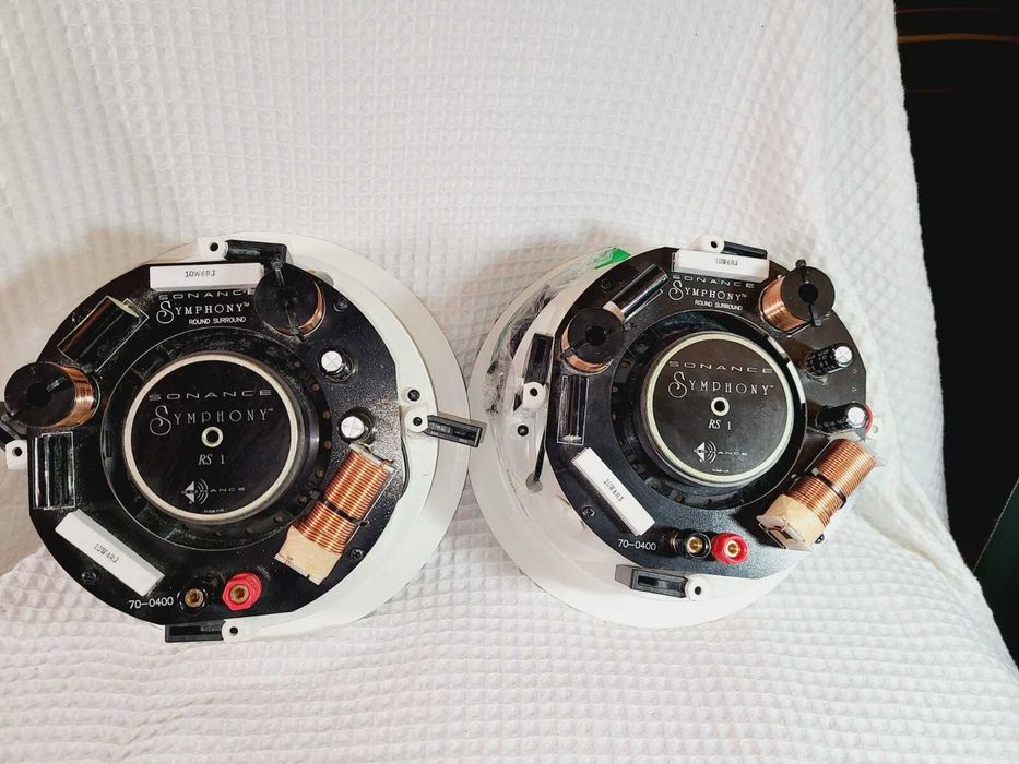 Вбудовані акустичні системи Sonance Symphony RS1 (пара)