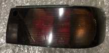 Audi 80 Coupe B3 B4 lampa tył prawa ciemne czarna treser