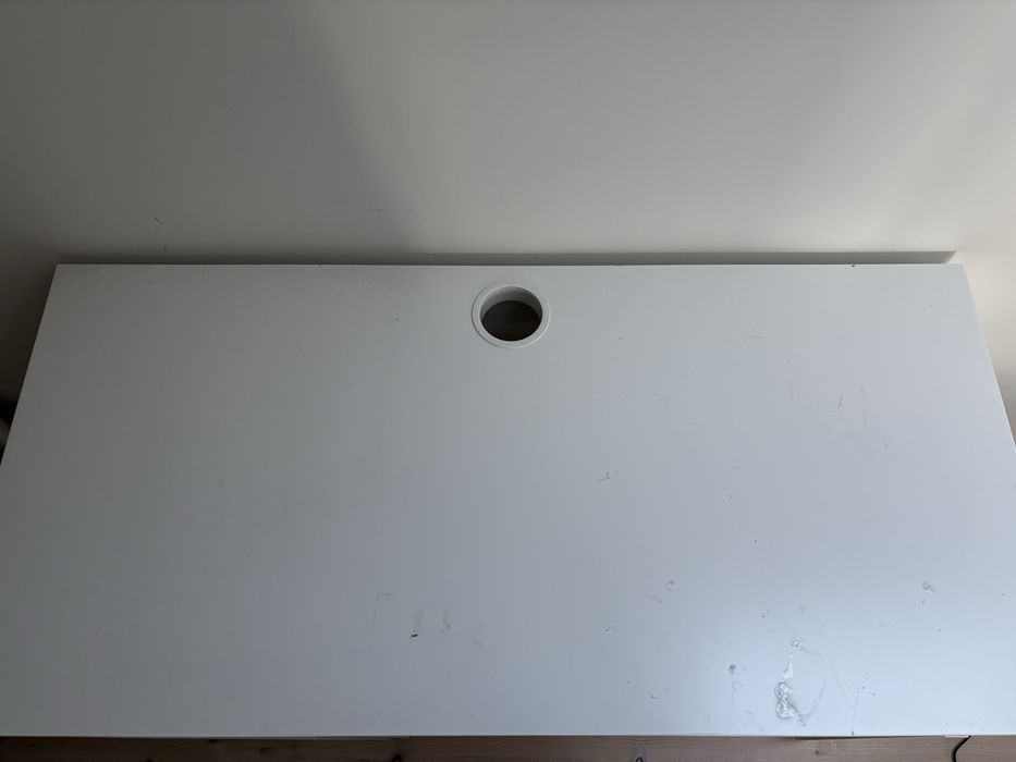 Mesa de escritorio Ikea