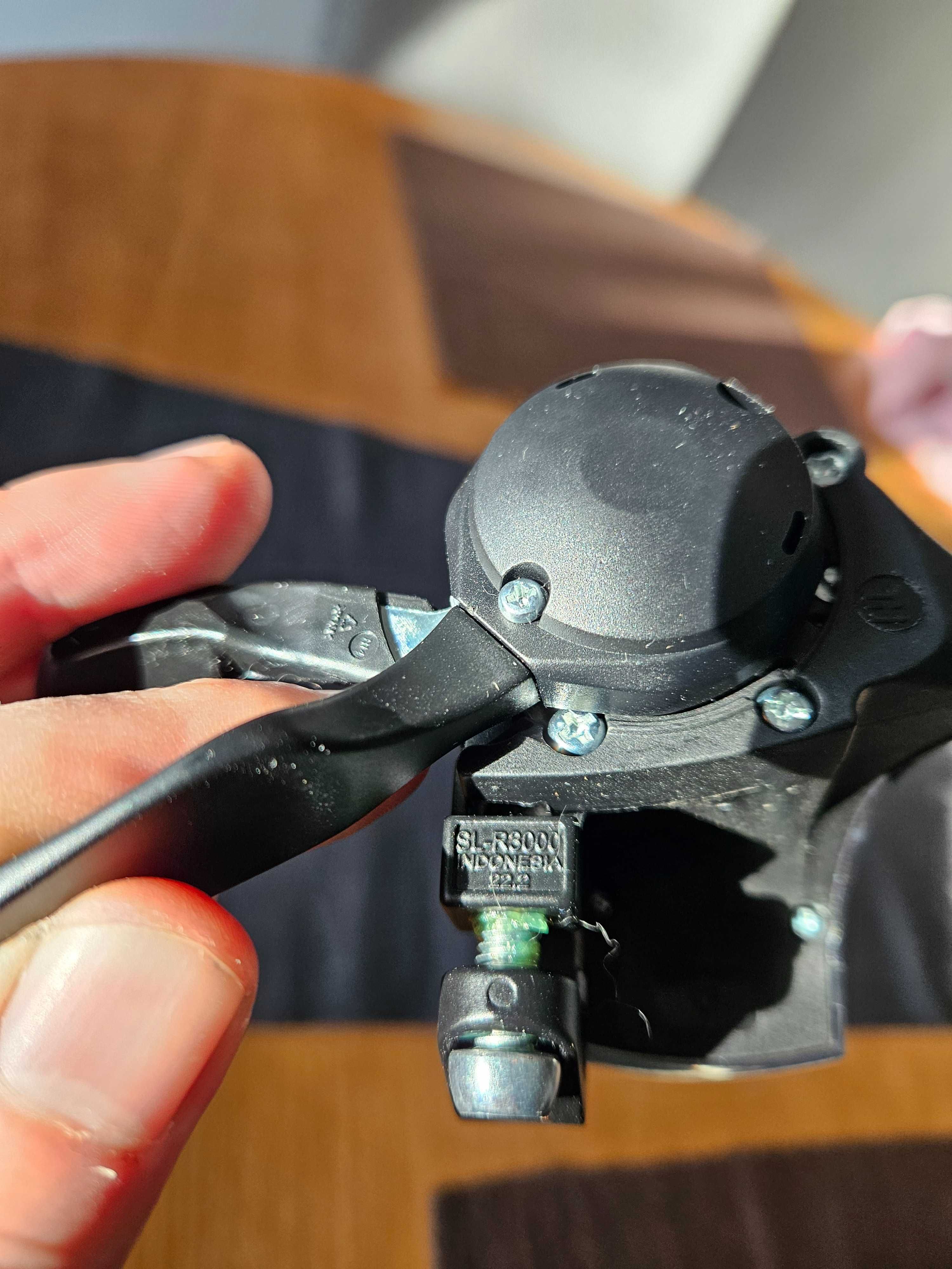 Shimano sora SL-3000 9 rzędowe komplet