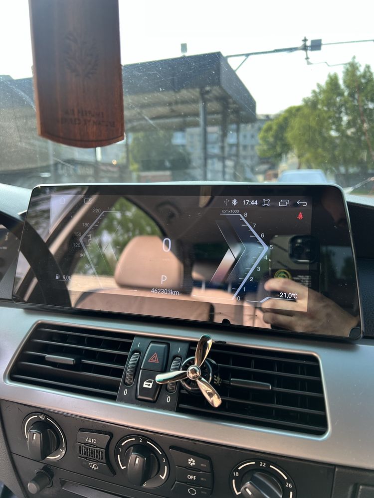 Продам БМВ Е60 525d m57 2005р