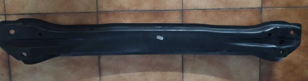 Reforço Pára-choques da frente Mitsubishi Colt VI