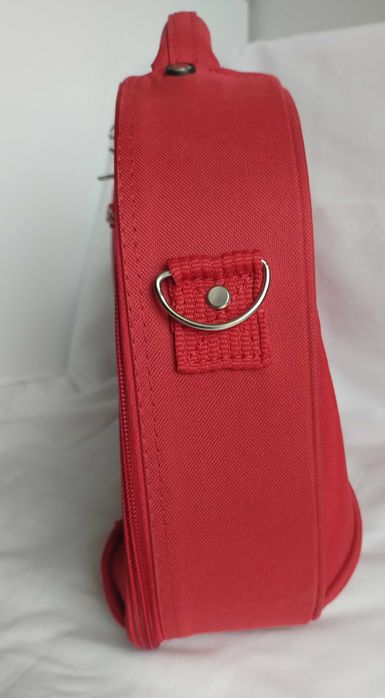 Czerwona Kosmetyczka Podróżna