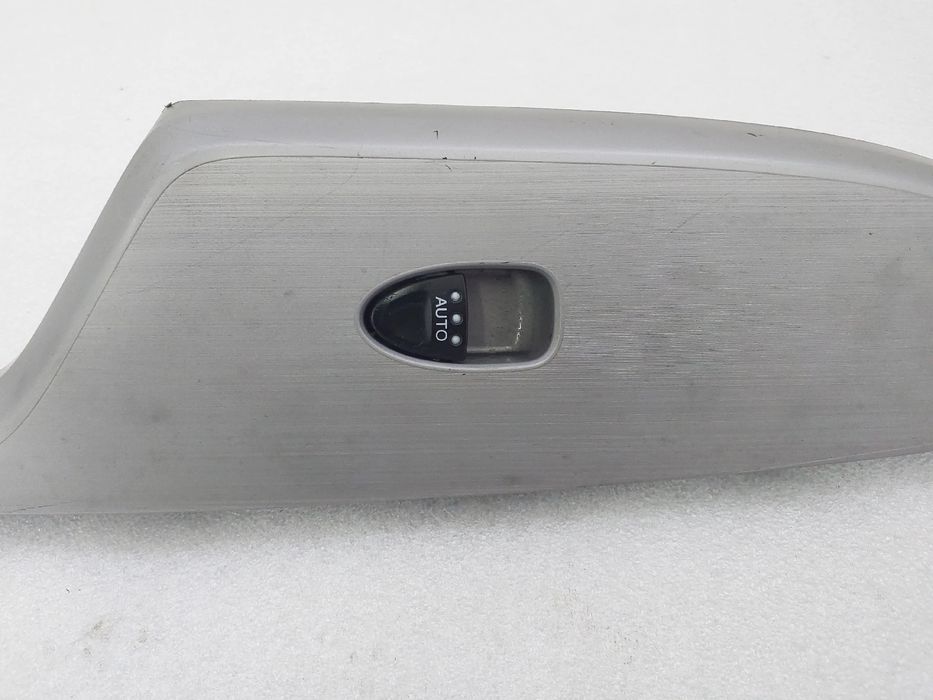 Comando / botão / interruptor vidros frente direito HONDA Civic VIII H