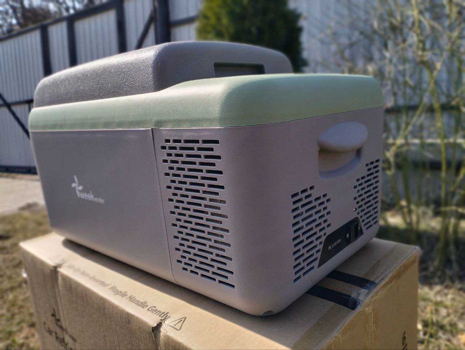 Автохолодильник морозильна камера Weekender 20 літрів