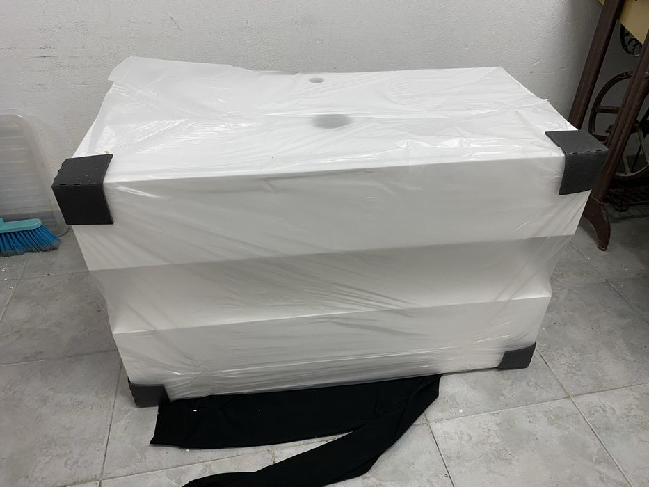 Movel suapenso WC Banhoazis branco