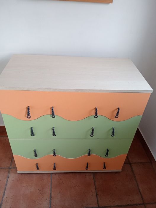 Do sprzedania komoda szer.82 wys.80 gł.42