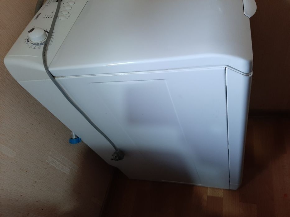 Продам пральну машину б.в. загуссі свк 6130 завантаження 6 кг.вертикал