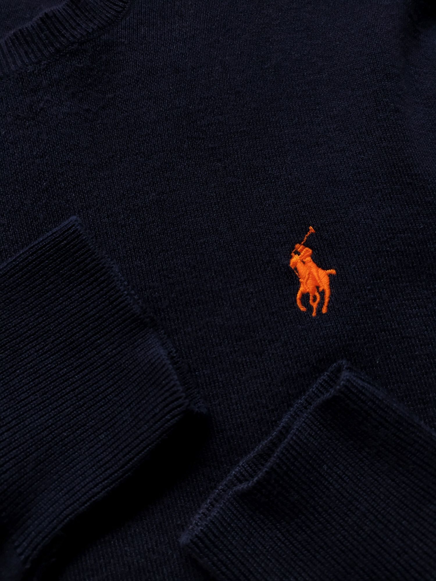 Чудовий ! світер Polo Ralph Lauren з вишитим лого