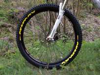 2x Pneus NOVOS Mavic CrossMax Enduro 26" - Edição Limitada