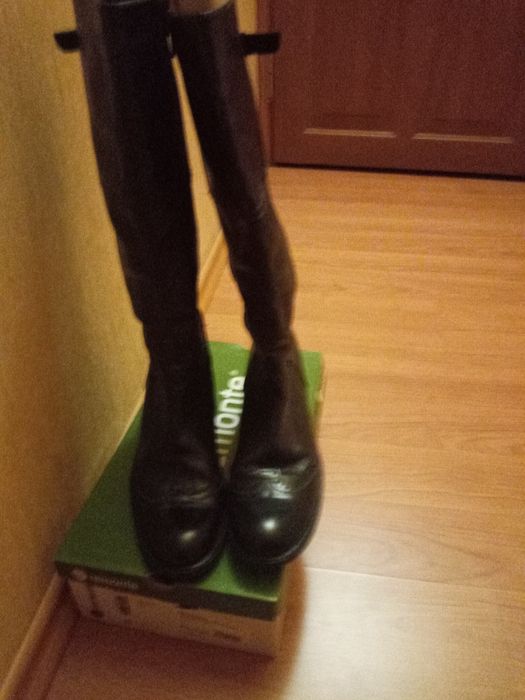 Женские сапоги оригинал JHAY ,кожа,чёрного цв,Италия