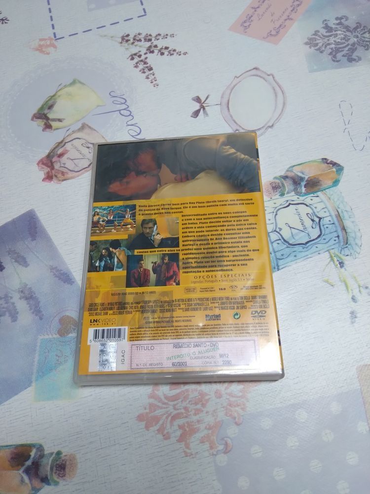 DVD do filme "Remédio Santo"