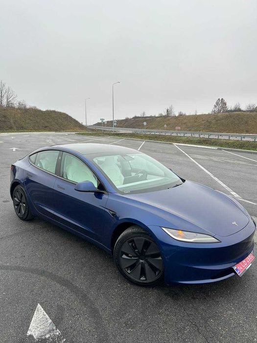 Tesla model 3 Highland Long Range 2025р на 82kwh RWD