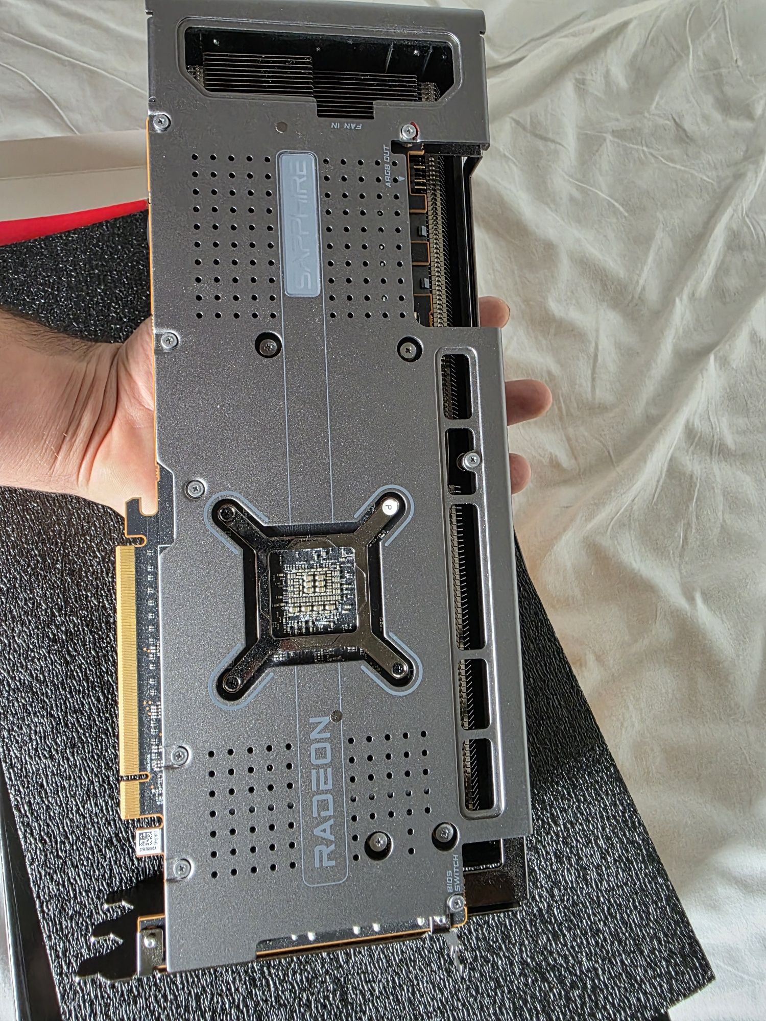 AMD Radeon RX7800XT