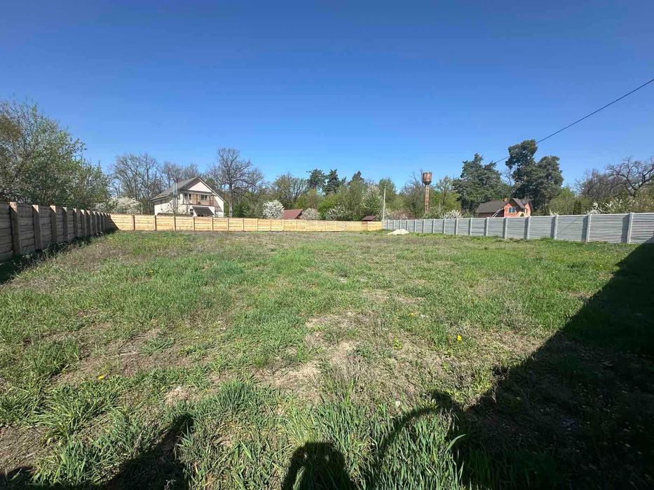 Продам земельну ділянку 10 сот в смт Ворзель, вул. Мічуріна!