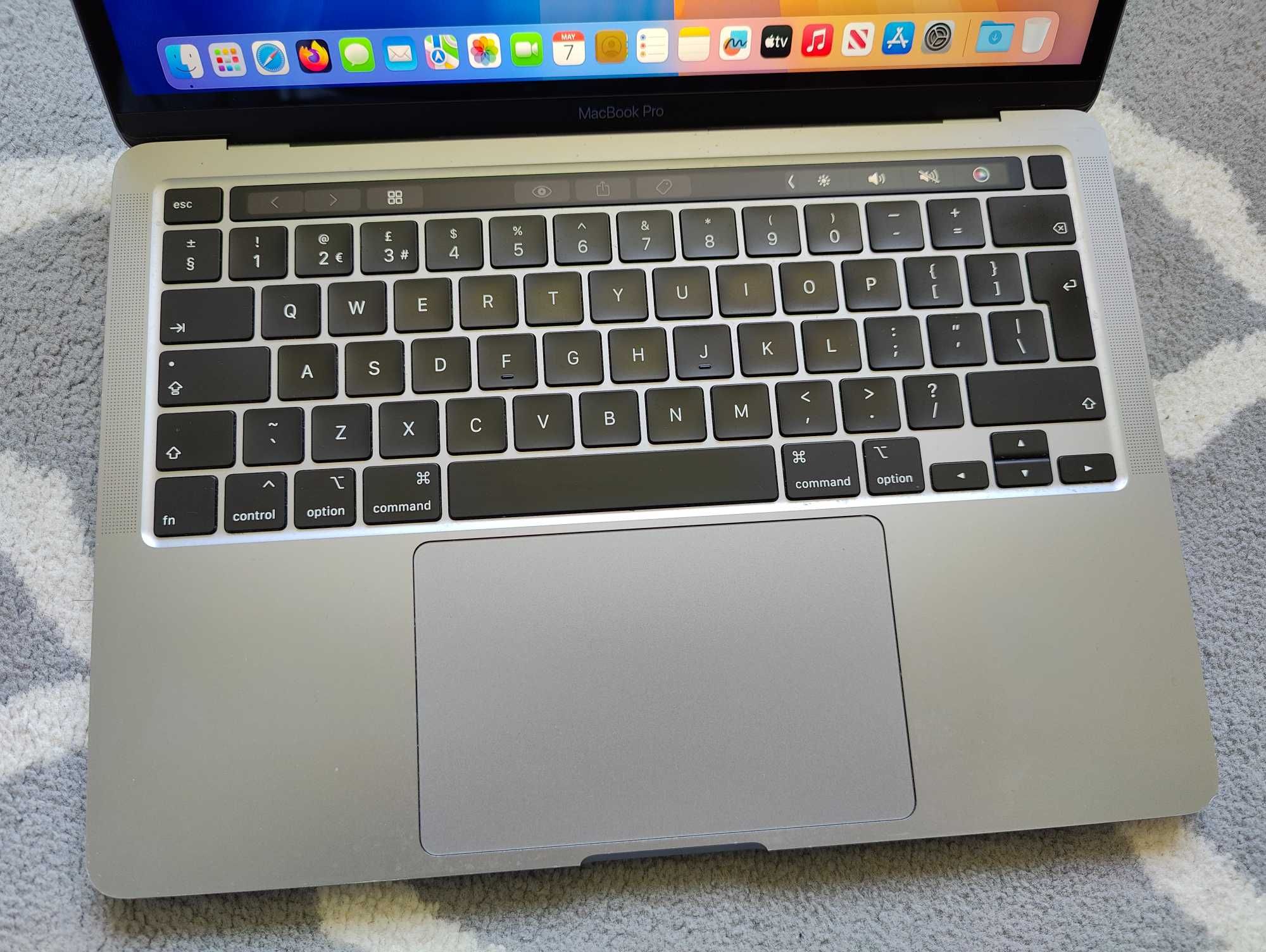 MacBook Pro 13" 2020 TouchBar i7 16GB 500GB SSD Final Cut DJ Office #4