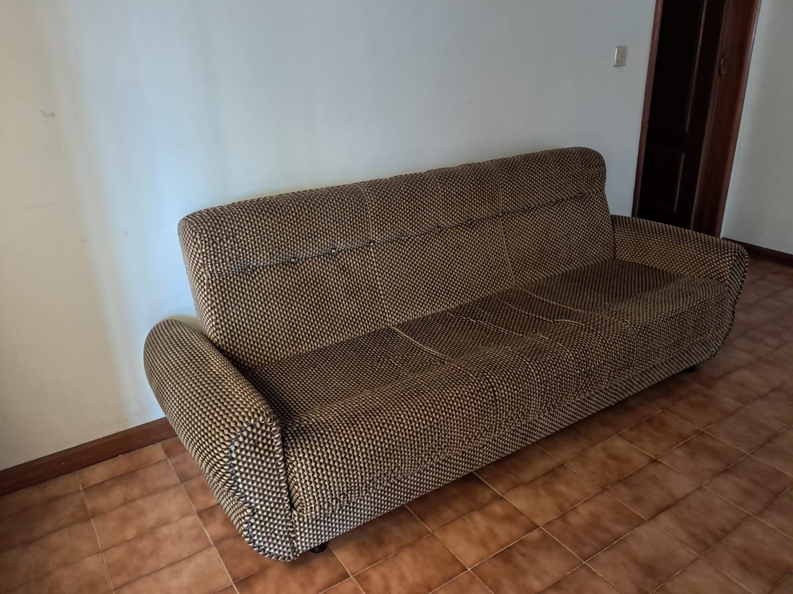 Sofá de 3 lugares e sofá cama