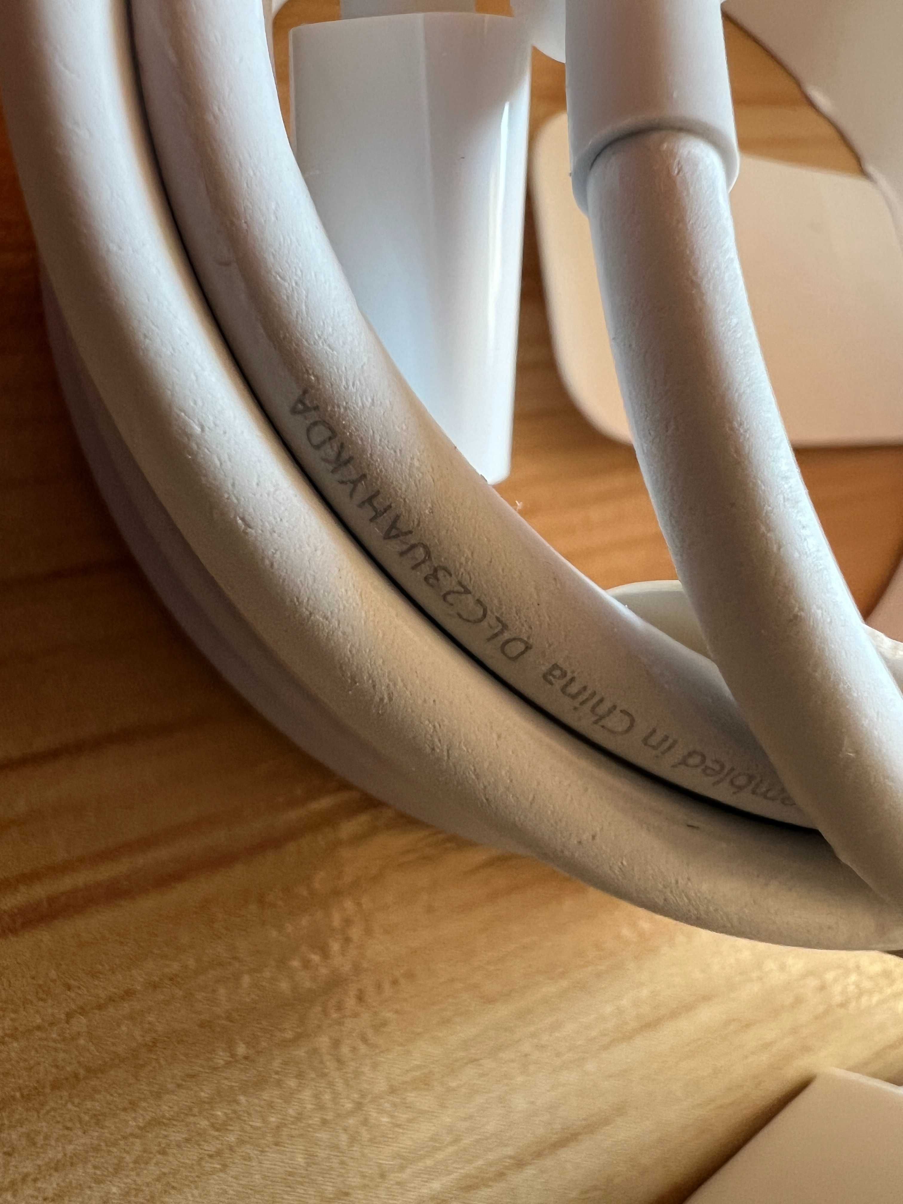 Оригінальний кабель Apple USB-C Cable 2m MLL82 MacBook A1739, опт