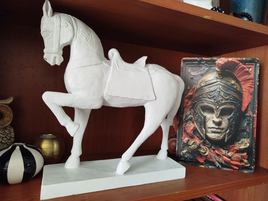 Estátueta vintage cavalo Branco Gesso decoração 35 cm x 35 cm