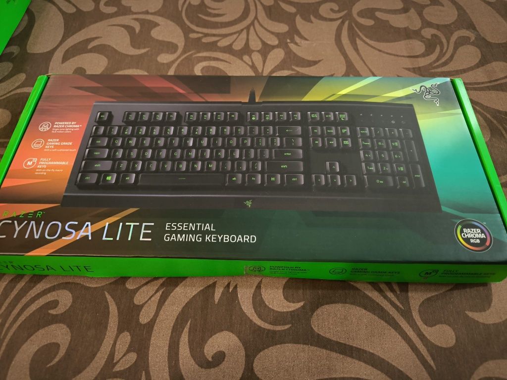 Teclado Razer - Cynosa Lite