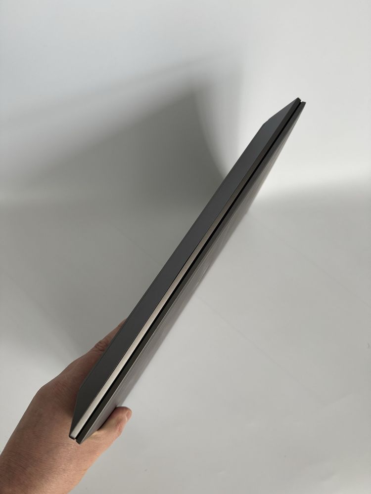 Hp zbook fury 15.6 g8 i7-11850H 64ram1tb ssd Nvidia rtx A3000 15.6”FHD