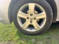 205/55/R16 opony z felgami peugot