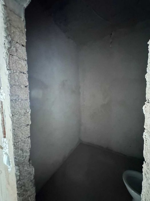 Центр! Здана квартира, 74.5 м2 на 7 поверсі , сирець.