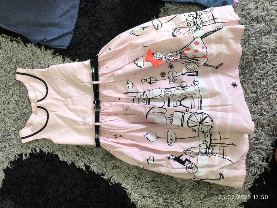 Paka ubrań dla dziewczynki 122-128